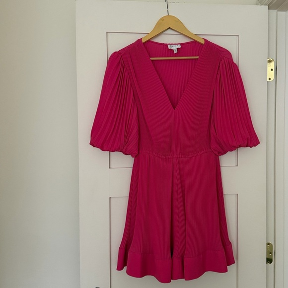 MILLY Elle pleated mini dress in pink Size 8 - Picture 2 of 8